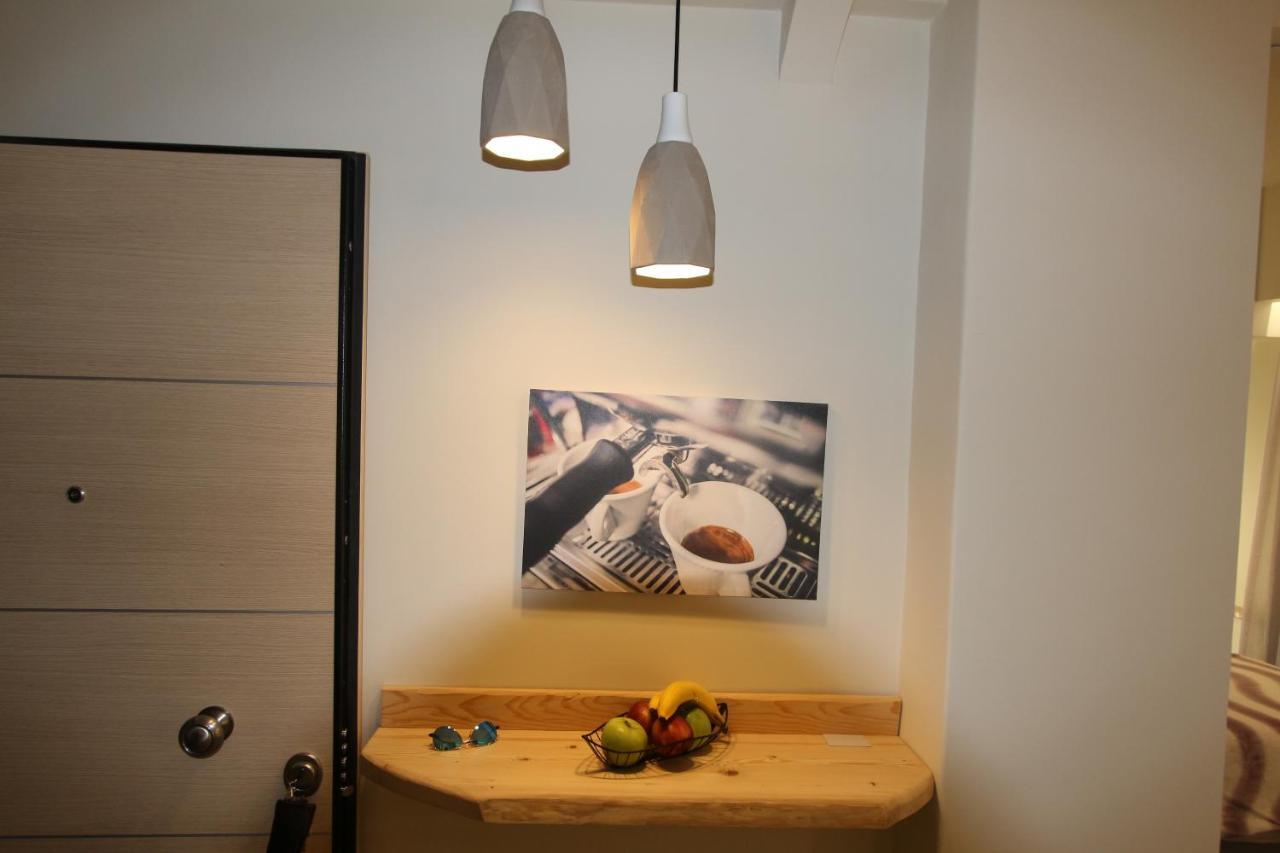 Aiolos Apartments Ermou 64 Monastiraki, Plaka 4Th Floor Atenas Exterior foto